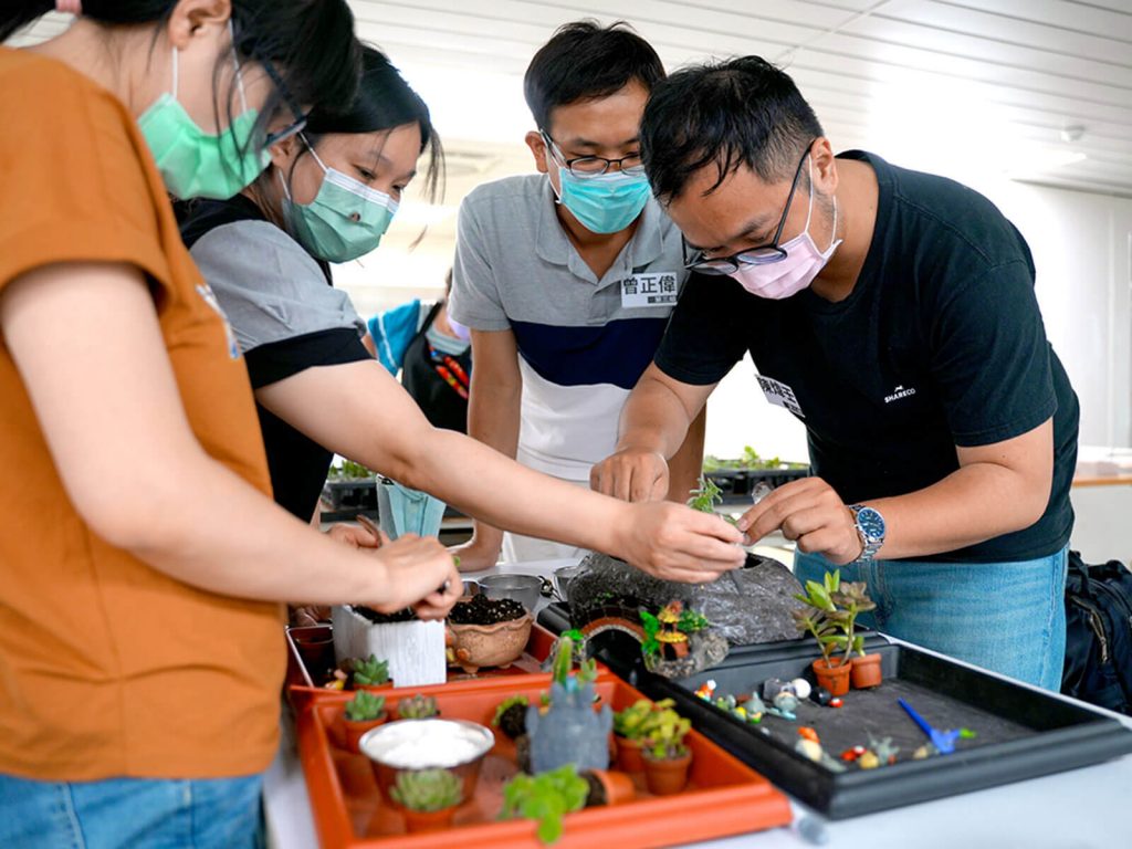 程曦資訊集團Team-Building第二場–多肉植栽設計趣